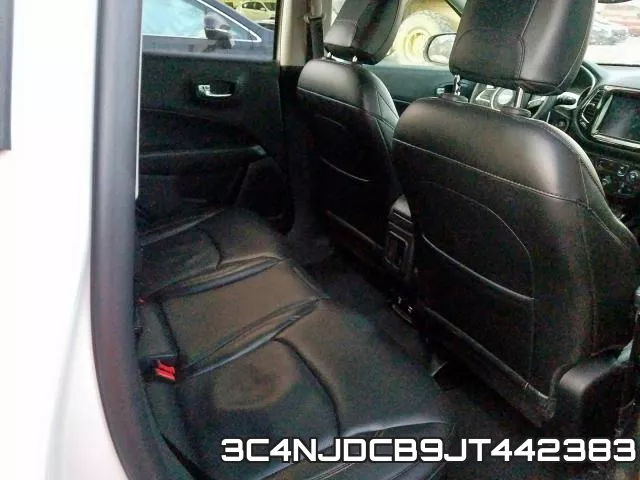 3C4NJDCB9JT442383 фото 7