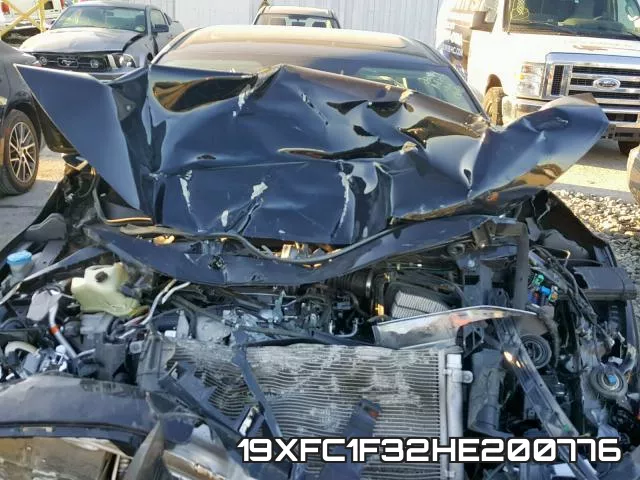 19XFC1F32HE200776 фото 8