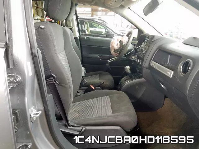 1C4NJCBA0HD118595 фото 6