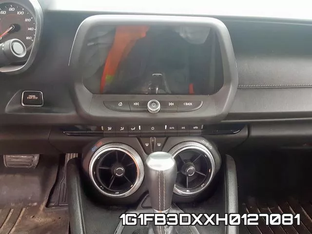 1G1FB3DXXH0127081 фото 10