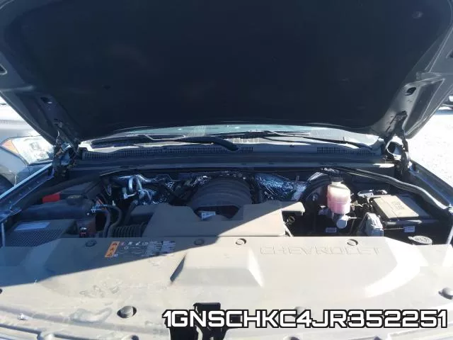 1GNSCHKC4JR352251 фото 8