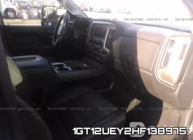 1GT12UEY2HF138975 фото 6