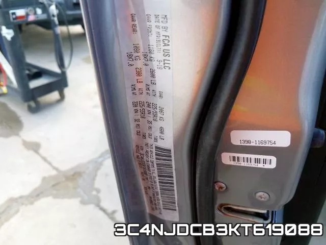3C4NJDCB3KT619088 фото 2