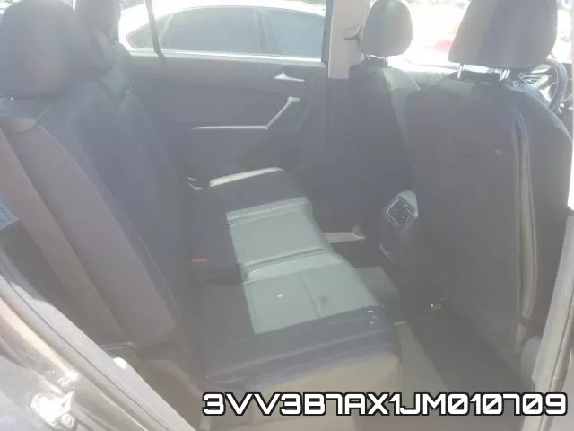 3VV3B7AX1JM010709 фото 7