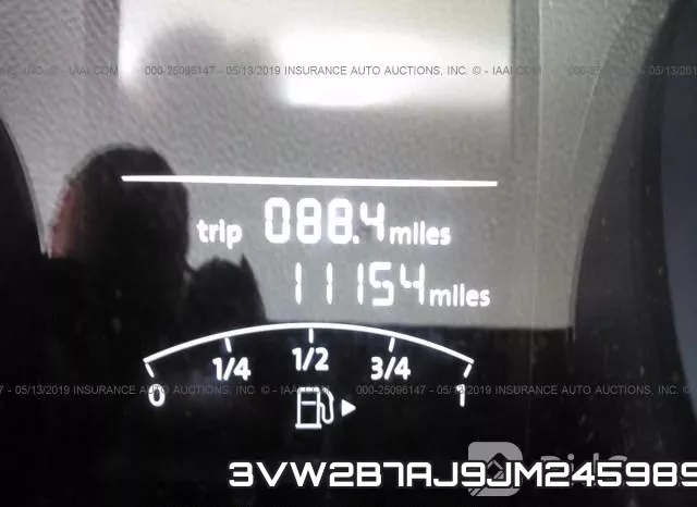 3VW2B7AJ9JM245989 фото 8
