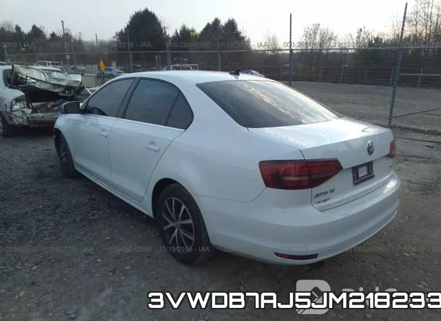 3VWDB7AJ5JM218233 фото 4