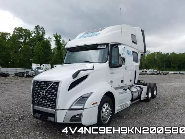 4V4NC9EH9KN200580 фото 3