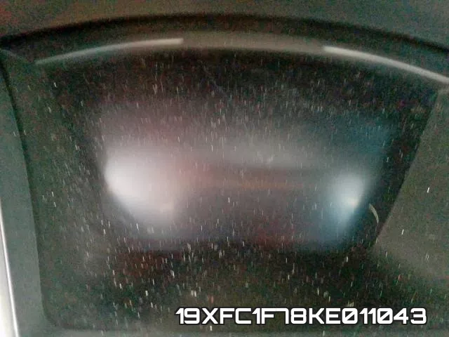 19XFC1F78KE011043 фото 9