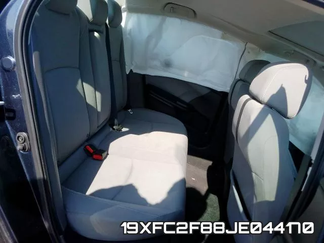 19XFC2F88JE044170 фото 7
