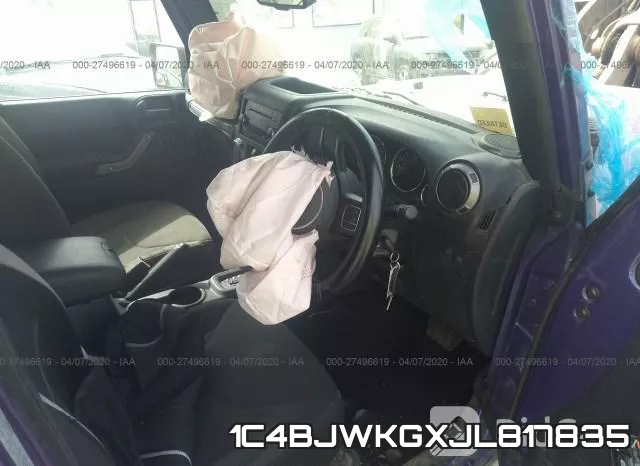 1C4BJWKGXJL817835 фото 6