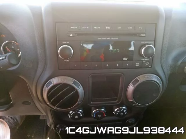 1C4GJWAG9JL938444 фото 10