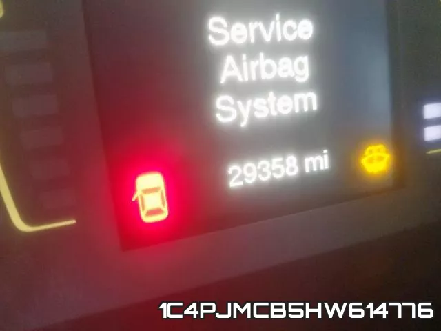 1C4PJMCB5HW614776 фото 9
