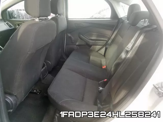 1FADP3E24HL258241 фото 7