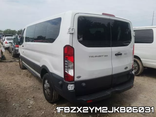 1FBZX2YM2JKB06031 фото 4