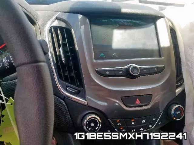 1G1BE5SMXH7192241 фото 10