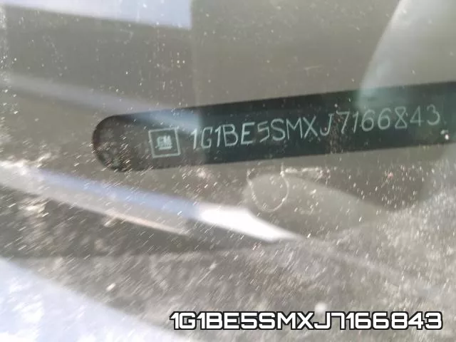 1G1BE5SMXJ7166843 фото 2