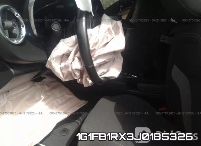 1G1FB1RX3J0185326 фото 6