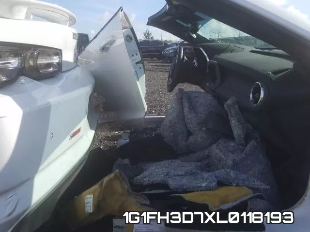 1G1FH3D7XL0118193 фото 6
