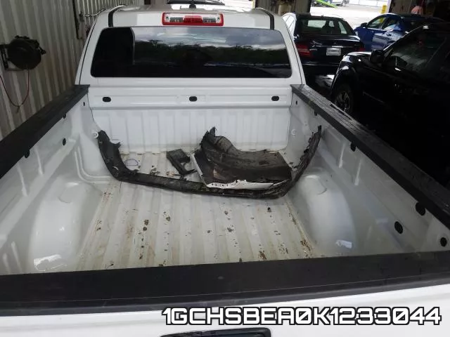1GCHSBEA0K1233044 фото 10