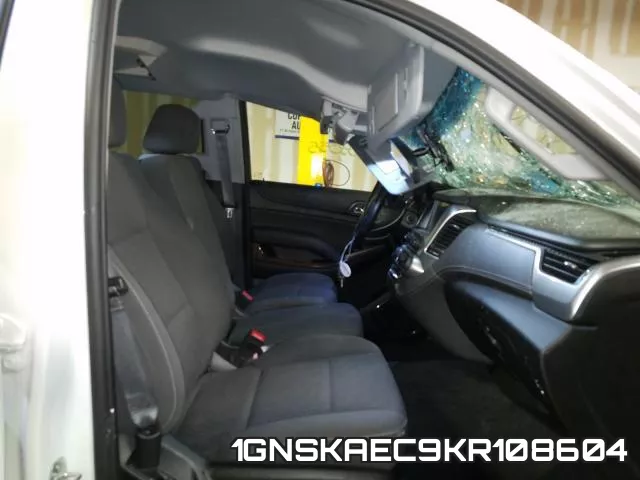 1GNSKAEC9KR108604 фото 6