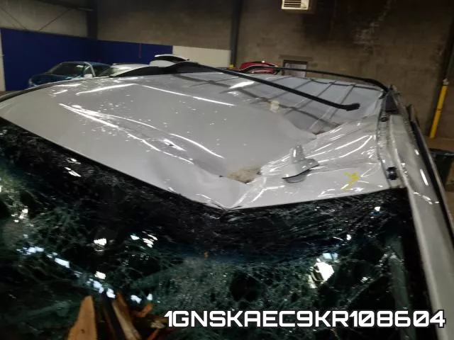 1GNSKAEC9KR108604 фото 10