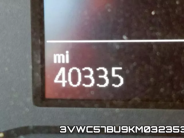 3VWC57BU9KM032353 фото 9