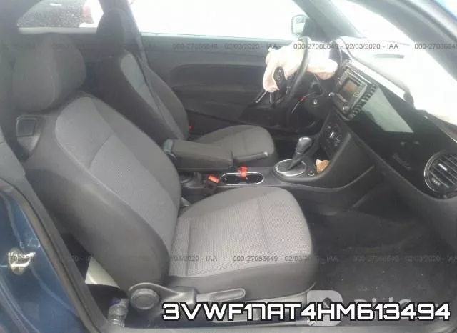 3VWF17AT4HM613494 фото 6
