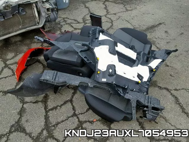 KNDJ23AUXL7054953 фото 10
