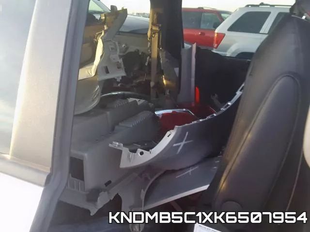 KNDMB5C1XK6507954 фото 7