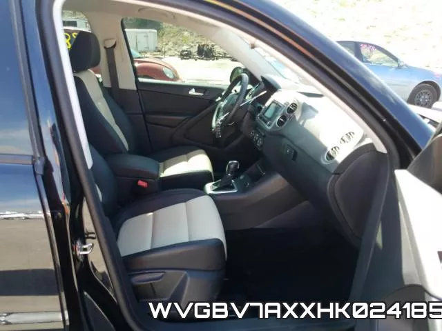 WVGBV7AXXHK024185 фото 6