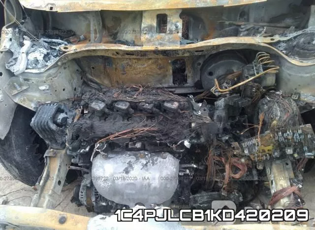 1C4PJLCB1KD420209 фото 2