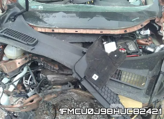 1FMCU0J98HUC82421 фото 2