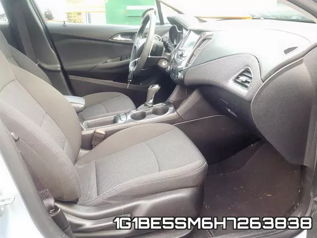 1G1BE5SM6H7263838 фото 6