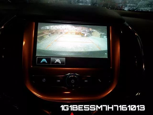 1G1BE5SM7H7161013 фото 10