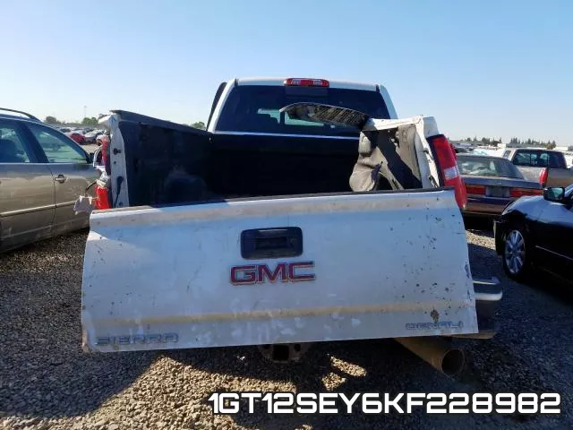 1GT12SEY6KF228982 фото 10