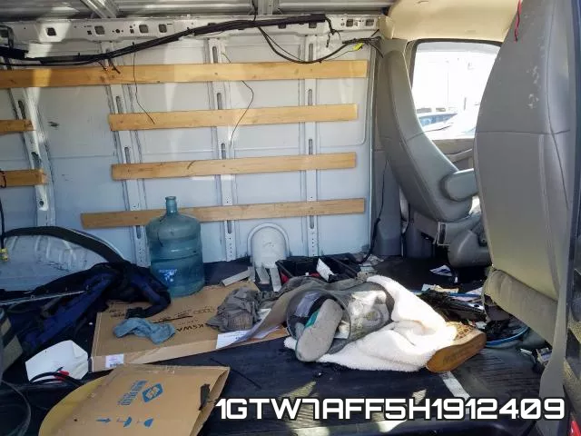 1GTW7AFF5H1912409 фото 7