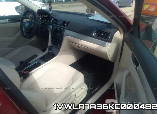 1VWLA7A36KC000482 фото 6