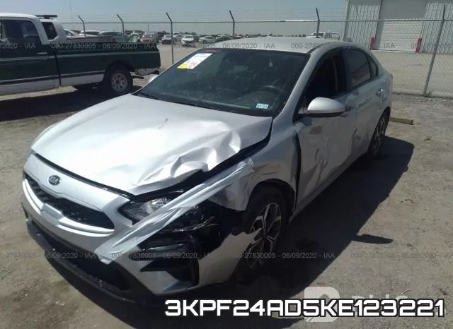 3KPF24AD5KE123221 фото 3