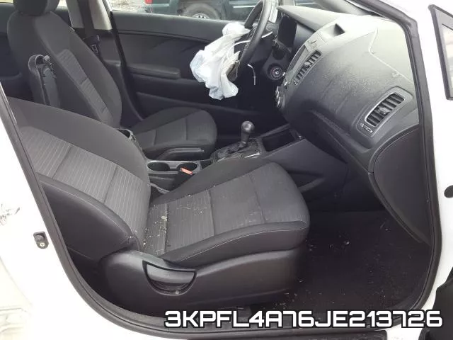 3KPFL4A76JE213726 фото 6