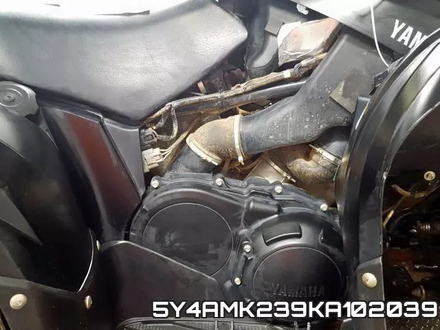 5Y4AMK239KA102039 фото 10