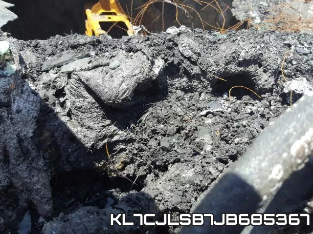 KL7CJLSB7JB685367 фото 9
