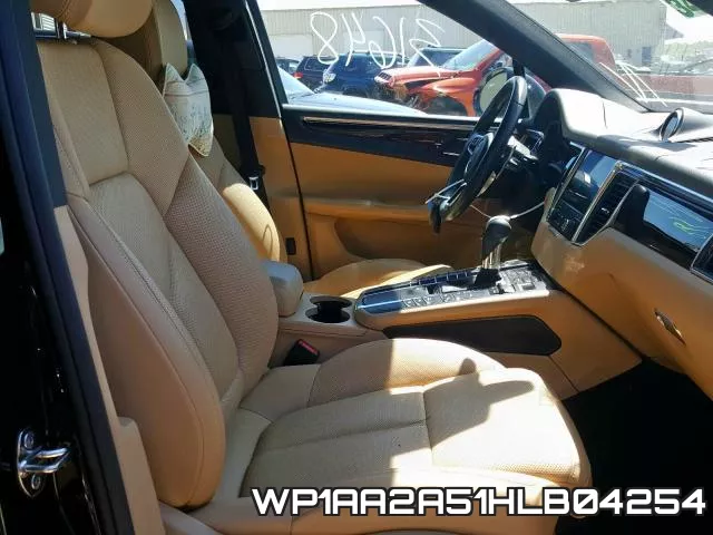 WP1AA2A51HLB04254 фото 6