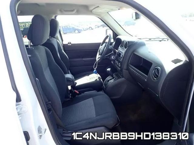 1C4NJRBB9HD138310 фото 6