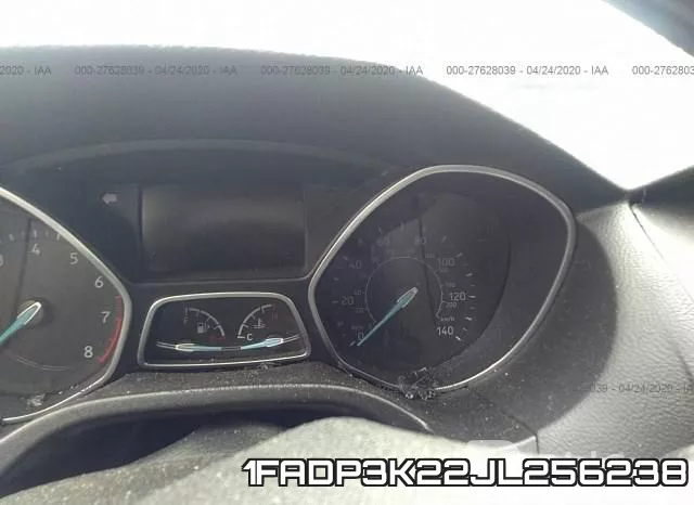 1FADP3K22JL256238 фото 8