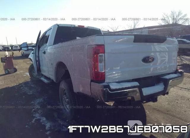 1FT7W2B67JEB07058 фото 4
