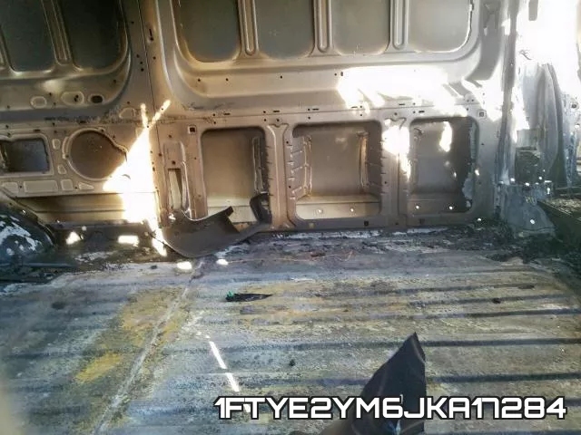 1FTYE2YM6JKA17284 фото 7