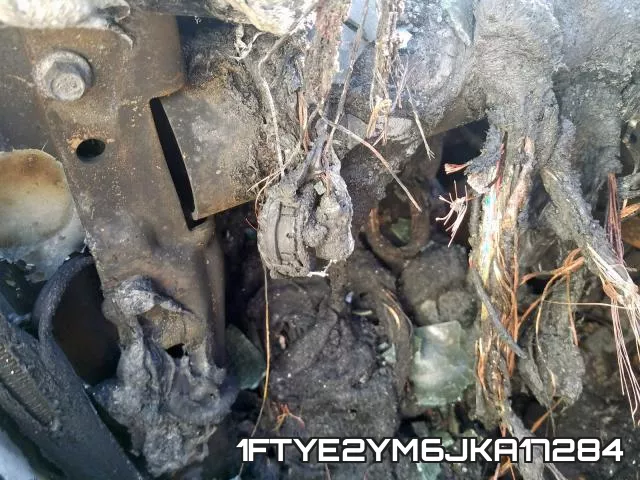 1FTYE2YM6JKA17284 фото 9