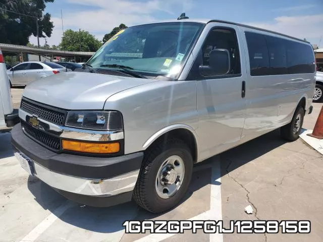 1GAZGPFG1J1258158 фото 3