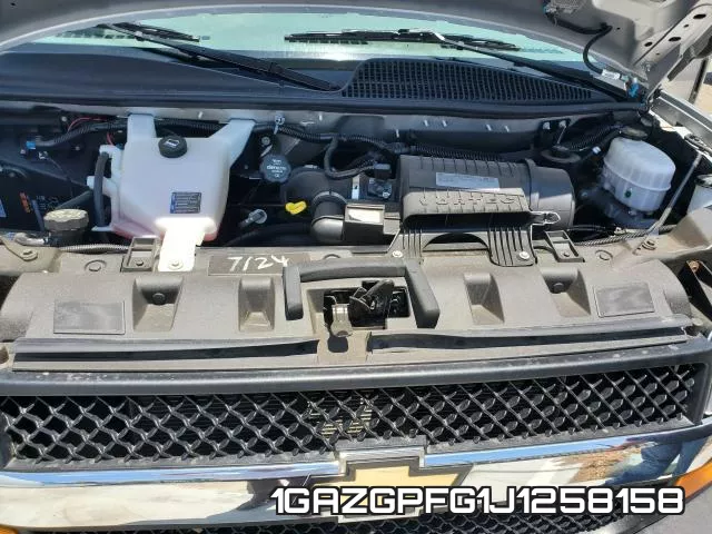 1GAZGPFG1J1258158 фото 8