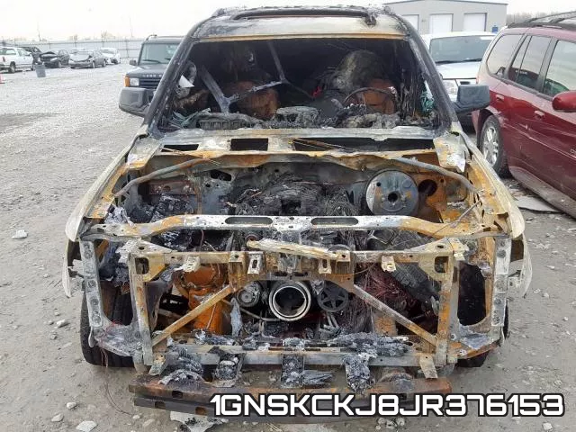 1GNSKCKJ8JR376153 фото 10